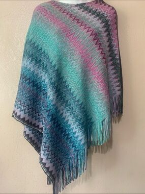 45. Woven Heart Multicolor Knit Top in Teal, Lavender & Pink